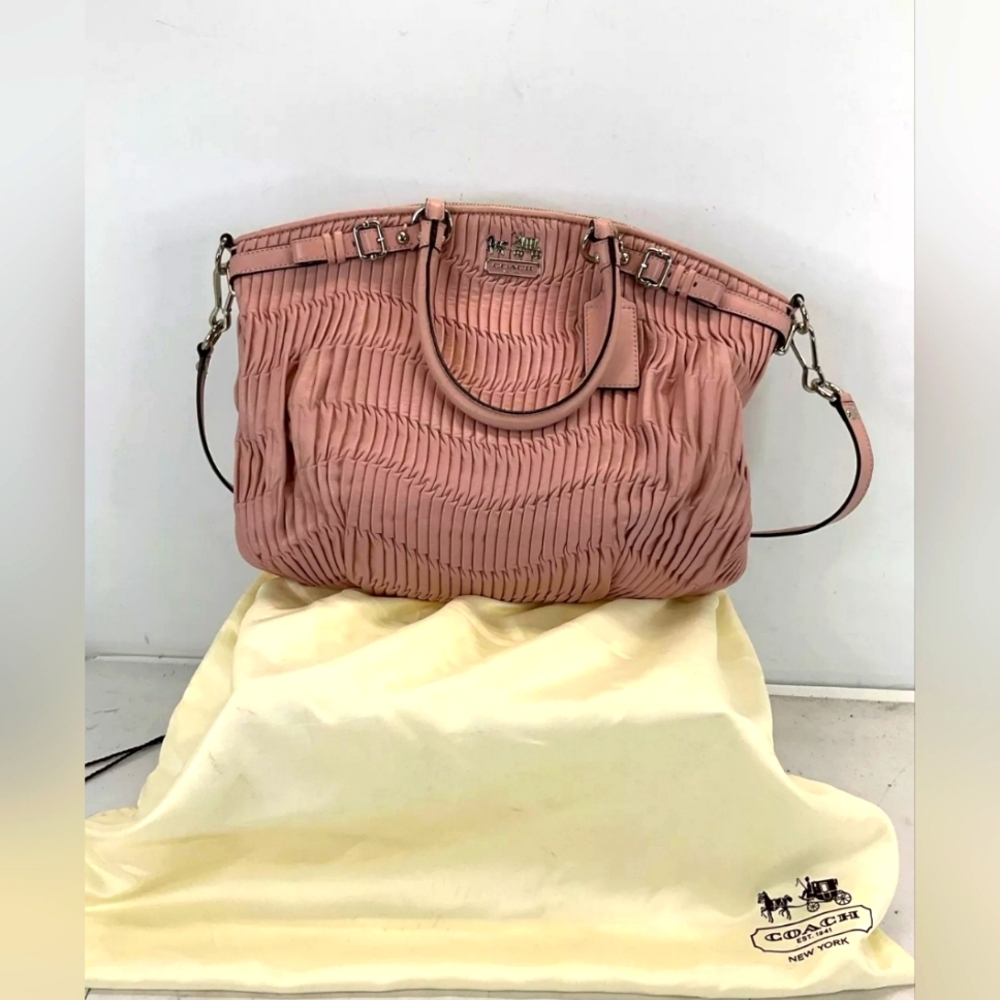 COACH Designer Pink Madison Lindsey Leather Satchel Tuberose Pink Crossbody